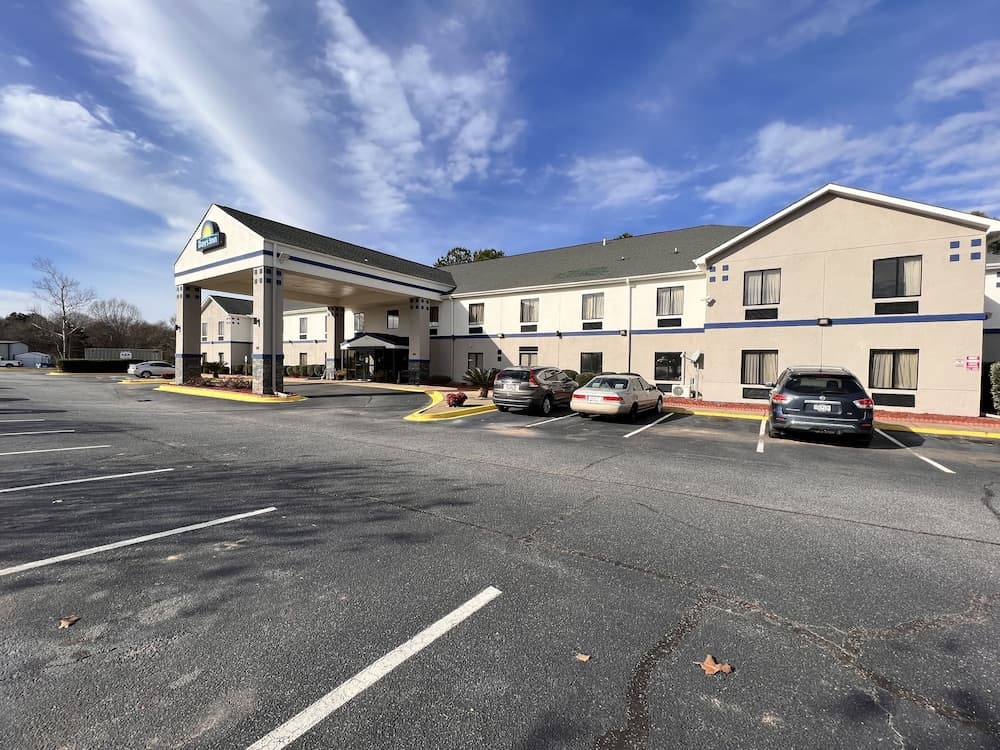 Days Inn by Wyndham Greenville South/Mauldin gallery photo in Mauldin, SC — image 11