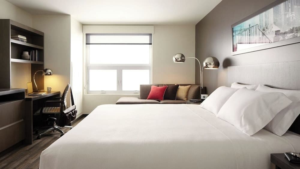 Hyatt House Royal Oak/Birmingham featured exterior or lobby in Royal Oak, MI — similar hotel