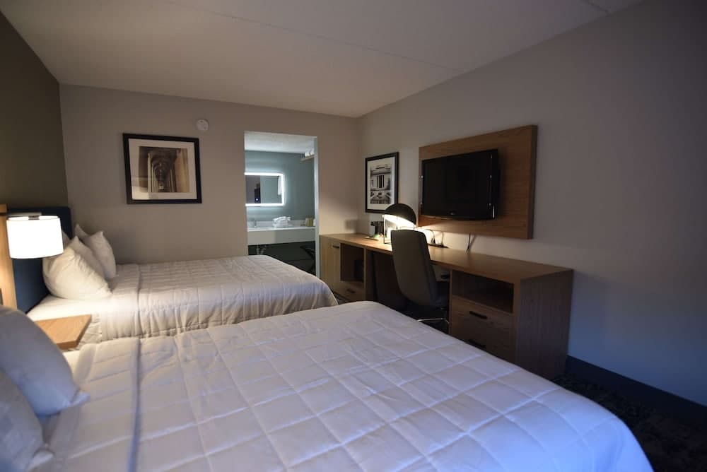 Baymont by Wyndham Pine Grove I-81 gallery photo in Pine Grove, PA — image 4