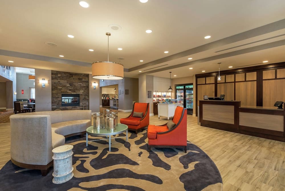 Homewood Suites by Hilton Marlborough gallery photo in Berlin — image 4