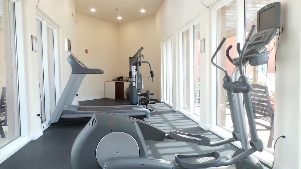 La Isla Condominiums by Cheap Getaway interior in South Padre Island, TX — gallery photo 2