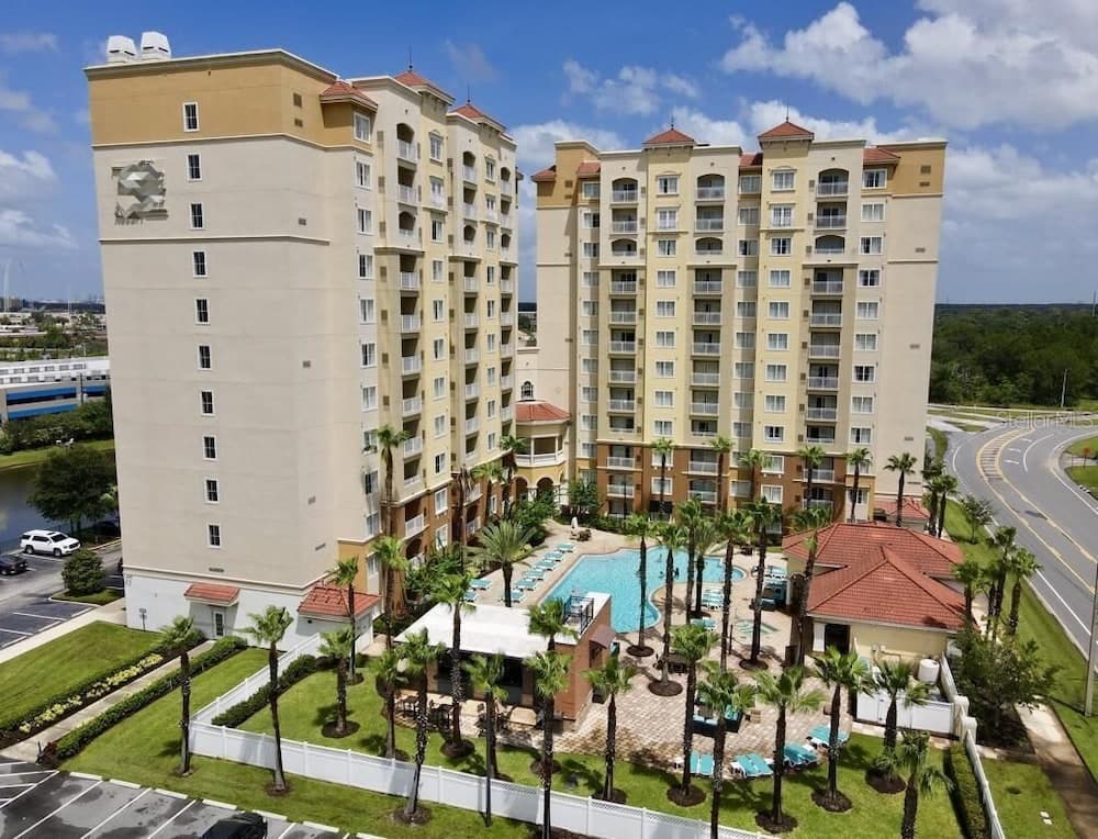 Premier Resort Condos Near Universal featured exterior or lobby in Orlando, FL — similar hotel