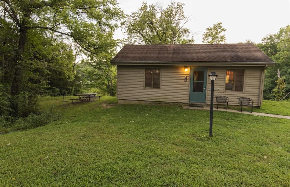 General Butler State Resort Park featured exterior or lobby in Carrollton, KY — similar hotel