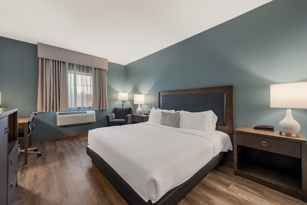 SureStay Plus Hotel by Best Western Highland Poughkeepsie gallery photo in Highland, NY — image 32