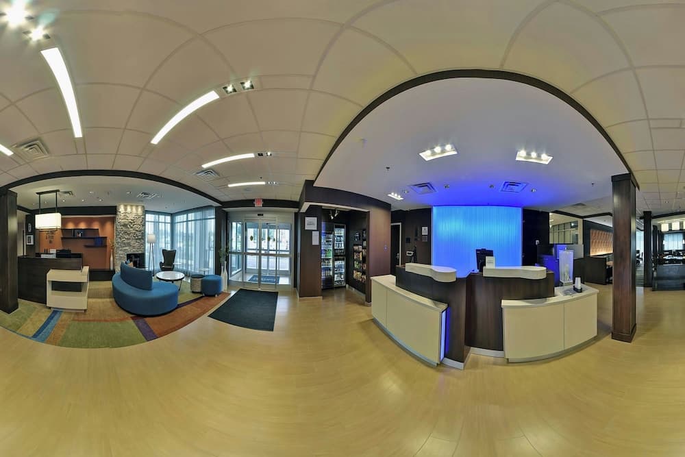 Fairfield Inn & Suites Savannah SW/Richmond Hill interior in Richmond Hill, GA — gallery photo 2