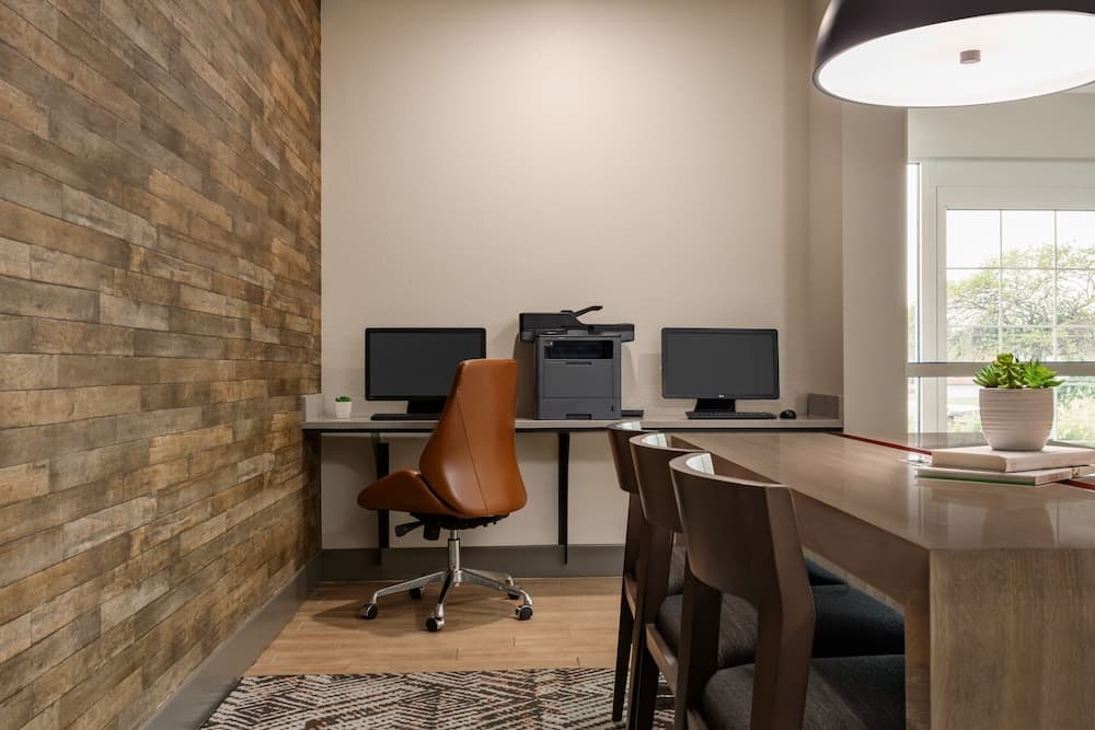Candlewood Suites Springfield North, an IHG Hotel gallery photo in Springfield, IL — image 14