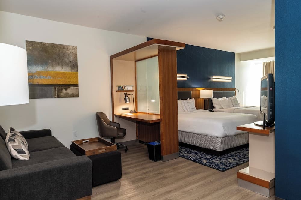 SpringHill Suites Houston Baytown gallery photo in Baytown, TX — image 7