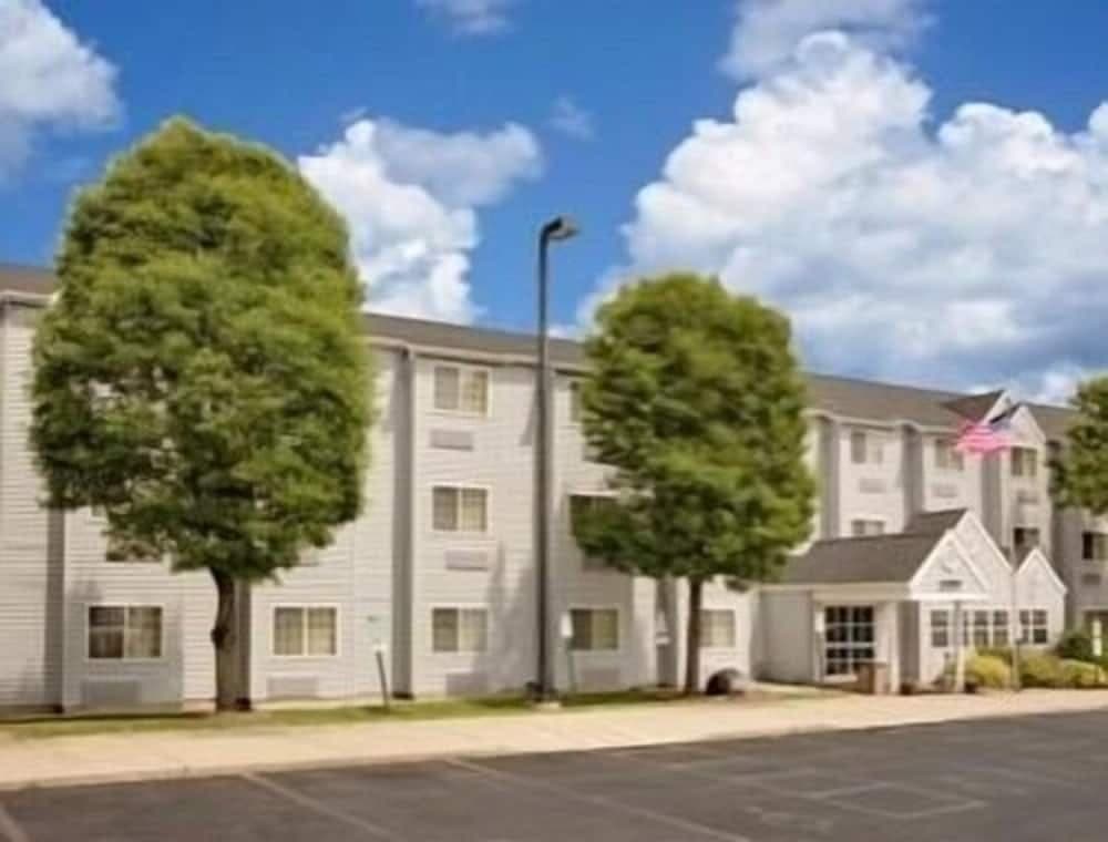 Microtel Inn & Suites by Wyndham Madison East featured exterior or lobby in Madison, WI — similar hotel