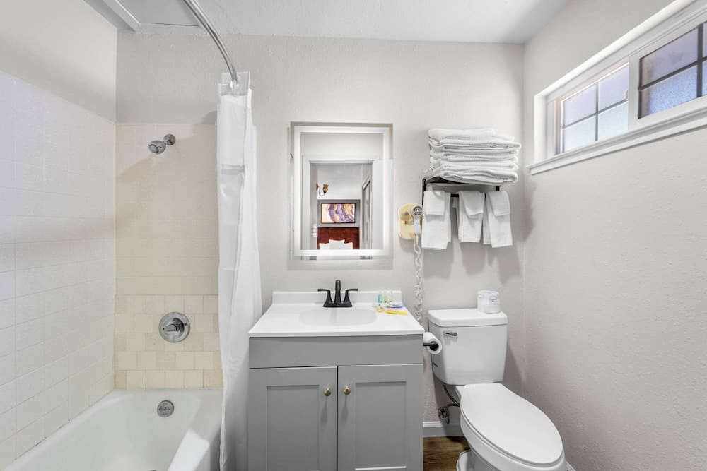 Quality Inn & Suites Jackson gallery photo in Jackson, CA — image 6