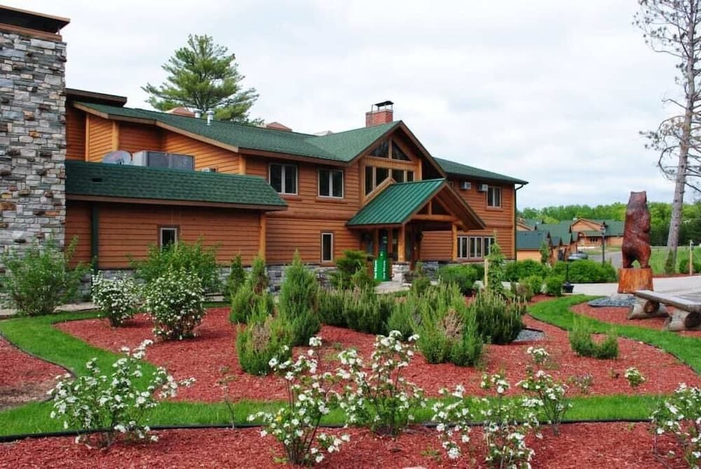 Big Sandy Lodge and Resort interior in McGregor, MN — gallery photo 2