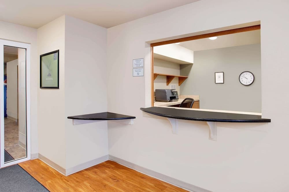 WoodSpring Suites Fredericksburg interior in Fredericksburg, VA — gallery photo 2