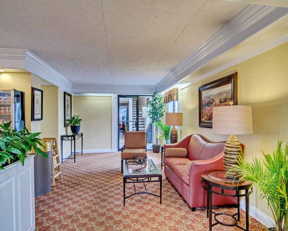 Quality Inn near Martinsville Speedway property views in Martinsville, VA — gallery photo 3