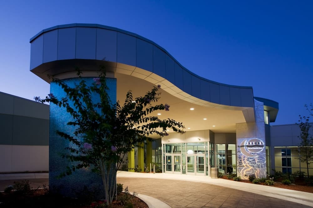 Oasis Hotel and Conv Center, an Ascend Collection Hotel gallery photo in Springfield, MO — image 24