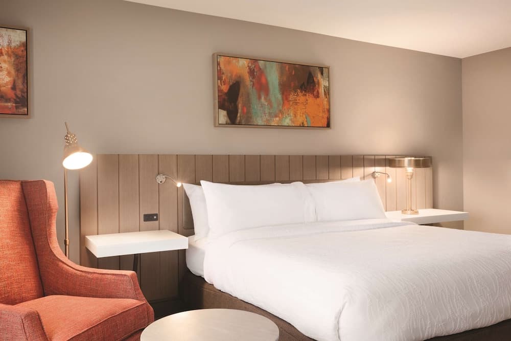 Hilton Garden Phoenix Tempe, University Research Park interior in Tempe, AZ — gallery photo 2