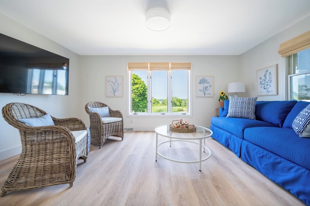 Marina Bay Cottages gallery photo in Waterford — image 7