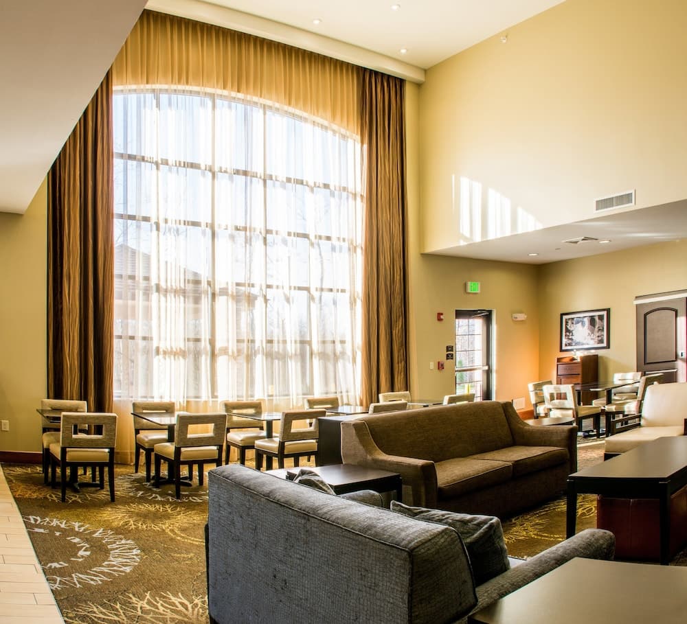 Staybridge Suites Schererville by IHG property views in Schererville, IN — gallery photo 3
