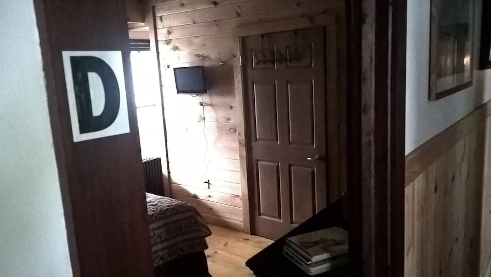 The Baseball Hotel gallery photo in Richfield Springs, NY — image 24