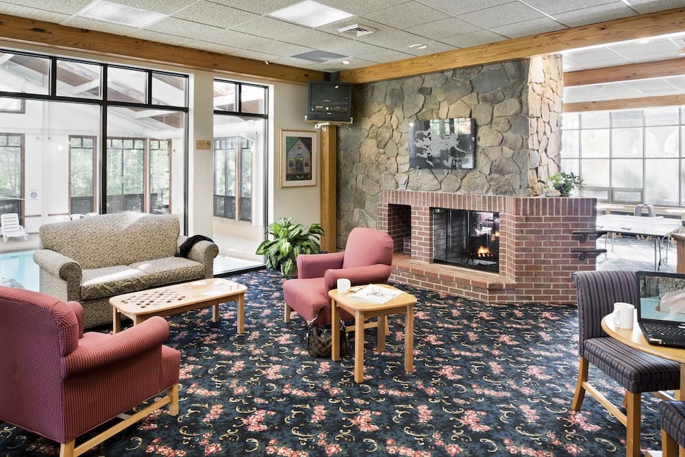 The Summit Resort gallery photo in Laconia, NH — image 34