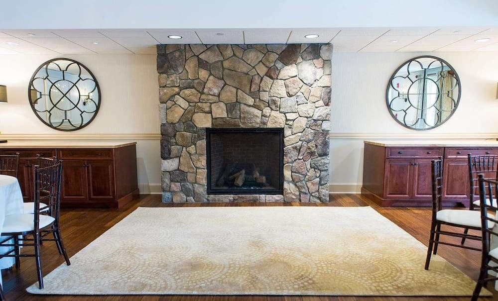 The Grand at Bedford Village Inn gallery photo in Bedford — image 94