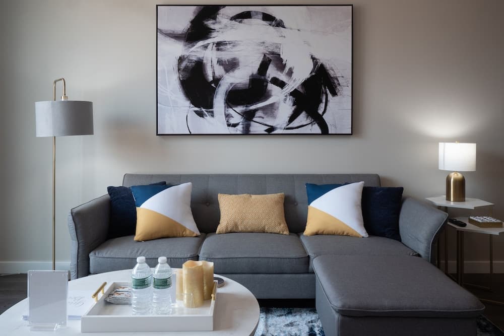 Luxury Furnished Apartments by Hyatus Downtown at Yale gallery photo in New Haven, CT — image 28