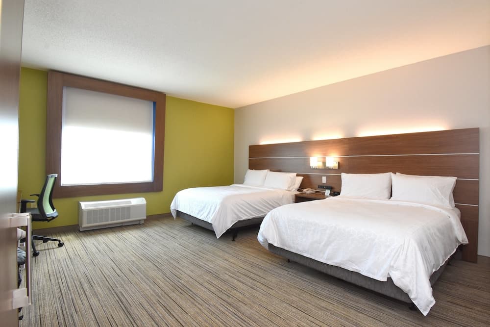 Holiday Inn Express Hotel & Suites Southern Pines by IHG property views in Southern Pines, NC — gallery photo 3