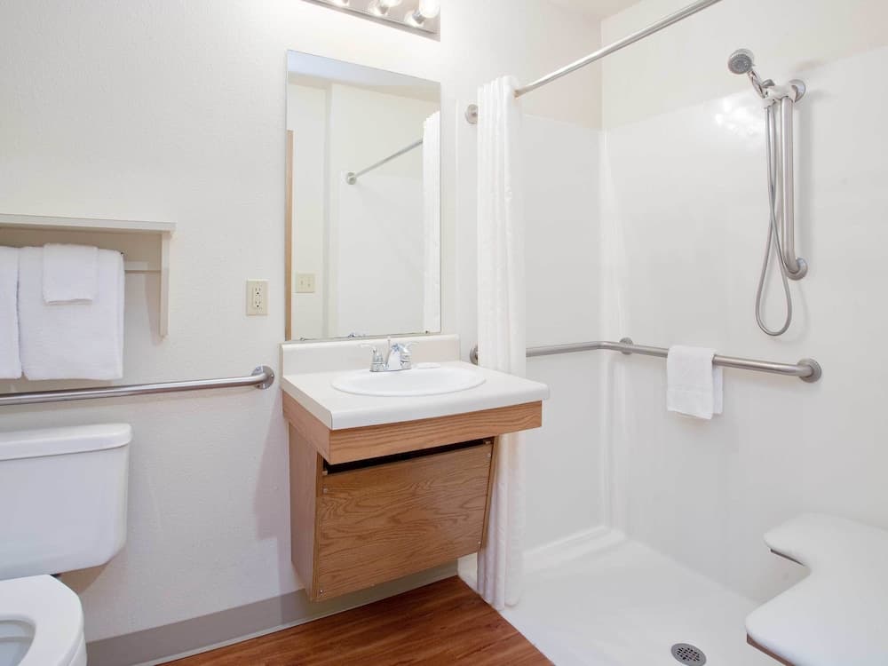 WoodSpring Suites Denton gallery photo in Denton, TX — image 4