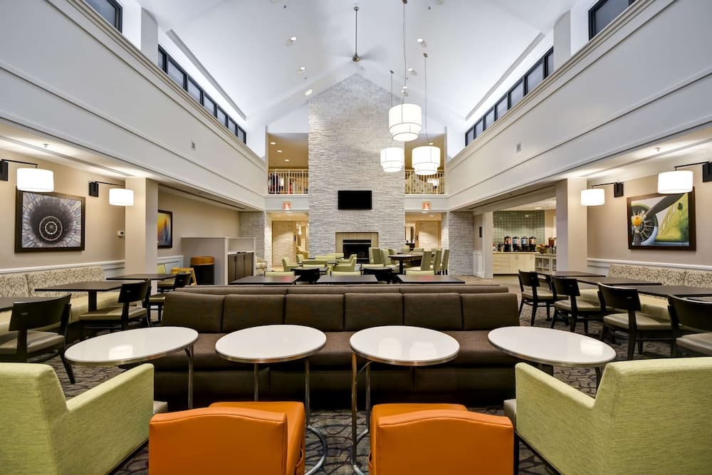 Homewood Suites by Hilton Dulles Int'l Airport interior in Herndon, VA — gallery photo 2