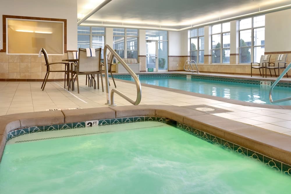 Hampton Inn & Suites Orem gallery photo in Orem, UT — image 11