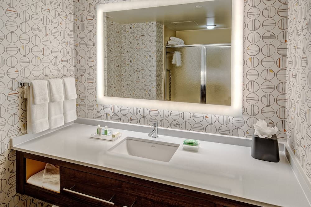 Holiday Inn Rocky Mount - US 64 by IHG interior in Rocky Mount, NC — gallery photo 2