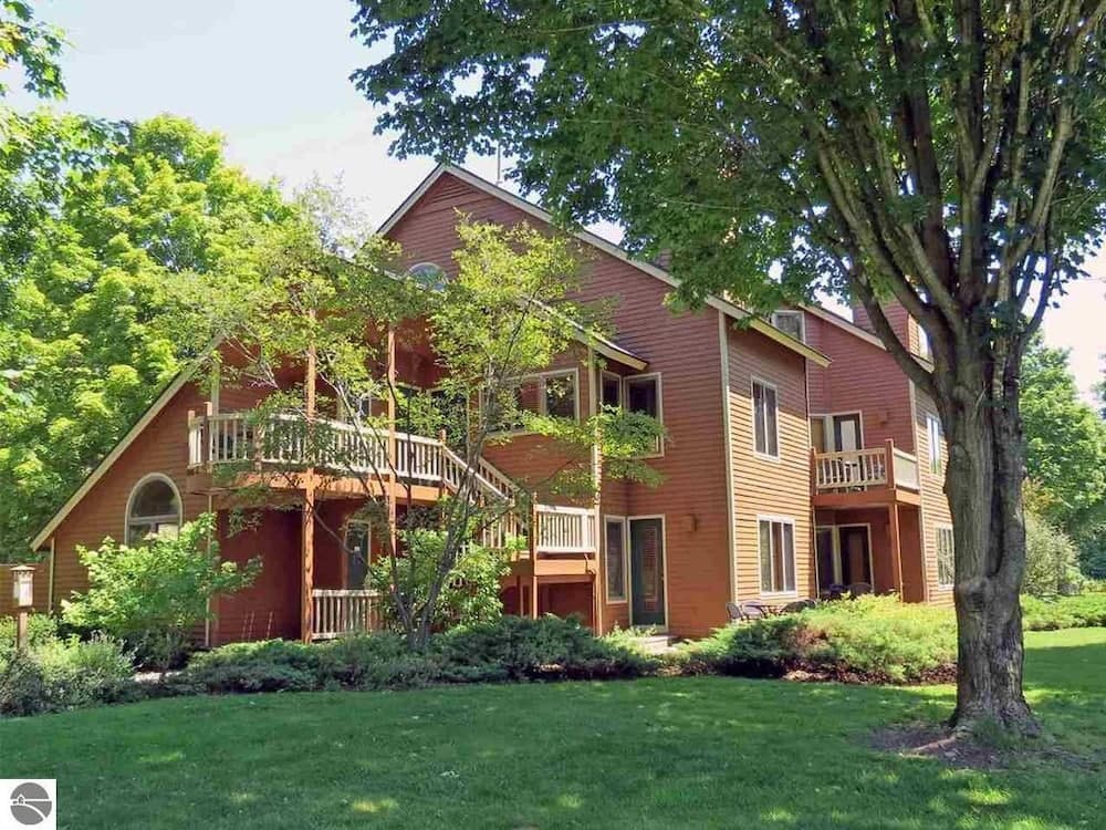 Spacious 2 Bed At Crystal Mountain Resort 2 Bedroom Condo by RedAwning featured exterior or lobby in Thompsonville, MI — similar hotel