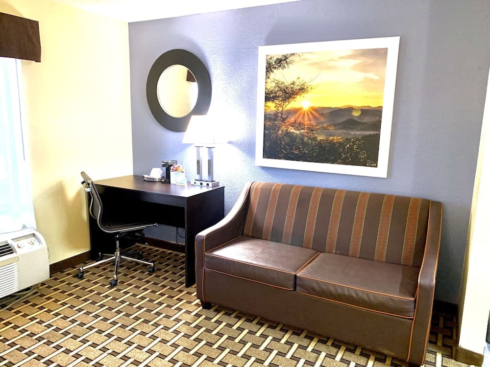 Days Inn by Wyndham Greenville South/Mauldin gallery photo in Mauldin, SC — image 12