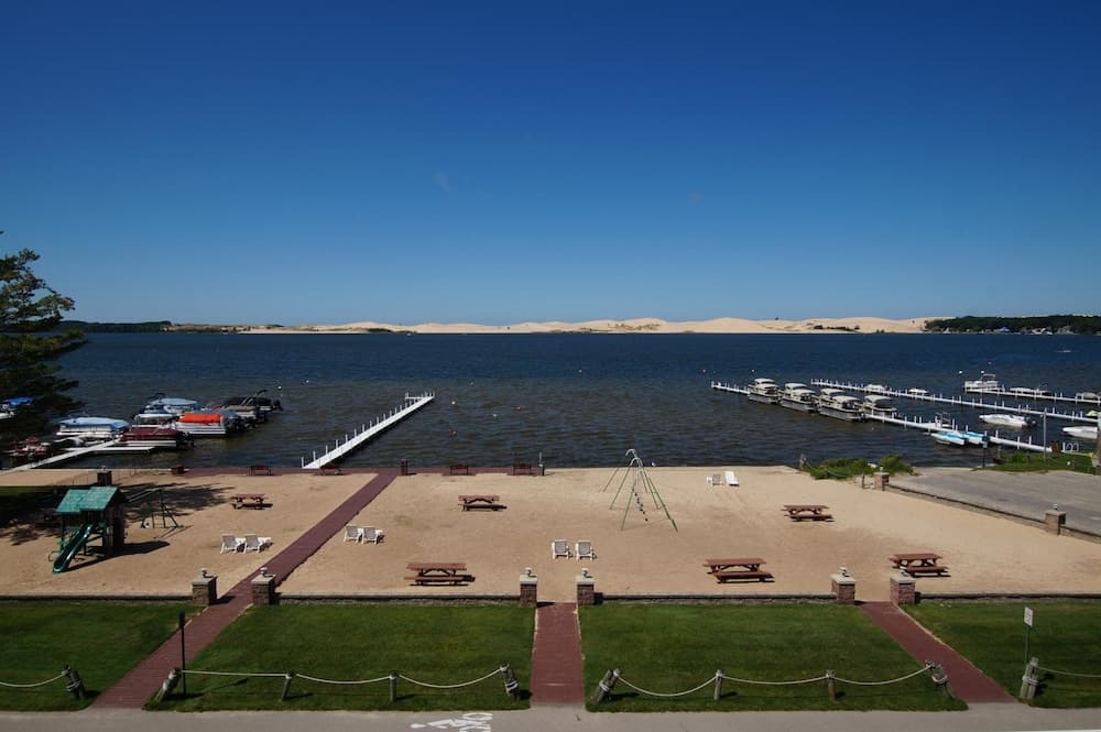 Dunes Waterfront Resort gallery photo in Mears, MI — image 30