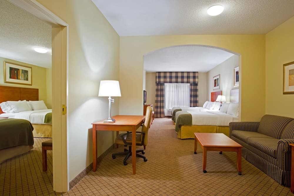 Holiday Inn Express Hotel & Suites Goshen by IHG gallery photo in Goshen, IN — image 23