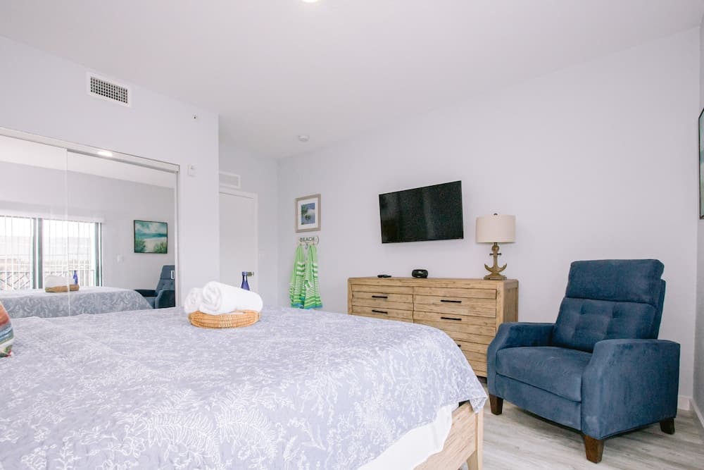 Vistalmar Beach Resort gallery photo in Deerfield Beach, FL — image 10
