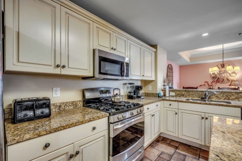 North Beach Resort & Villas gallery photo in North Myrtle Beach, SC — image 937
