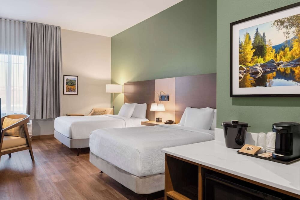 La Quinta Inn And Suites By Wyndham Lincoln gallery photo in Lincoln, CA — image 6