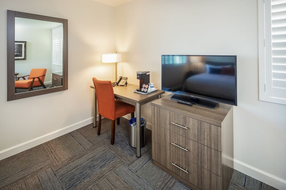 Inn At Moss Landing Point gallery photo in Moss Landing, CA — image 8