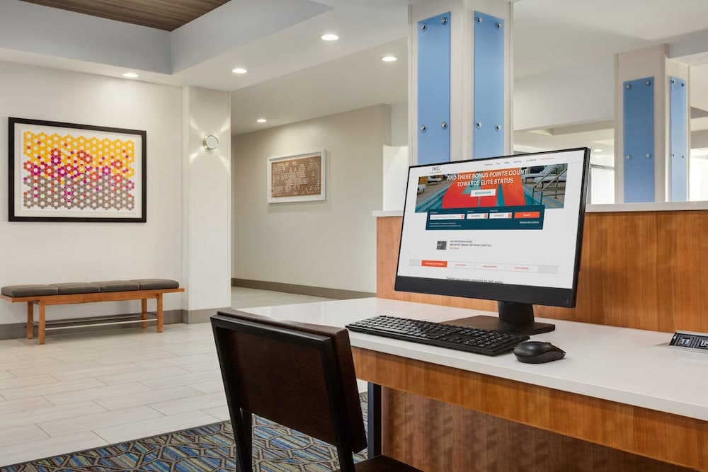 Holiday Inn Express Hotel & Suites Merced by IHG gallery photo in Merced, CA — image 46