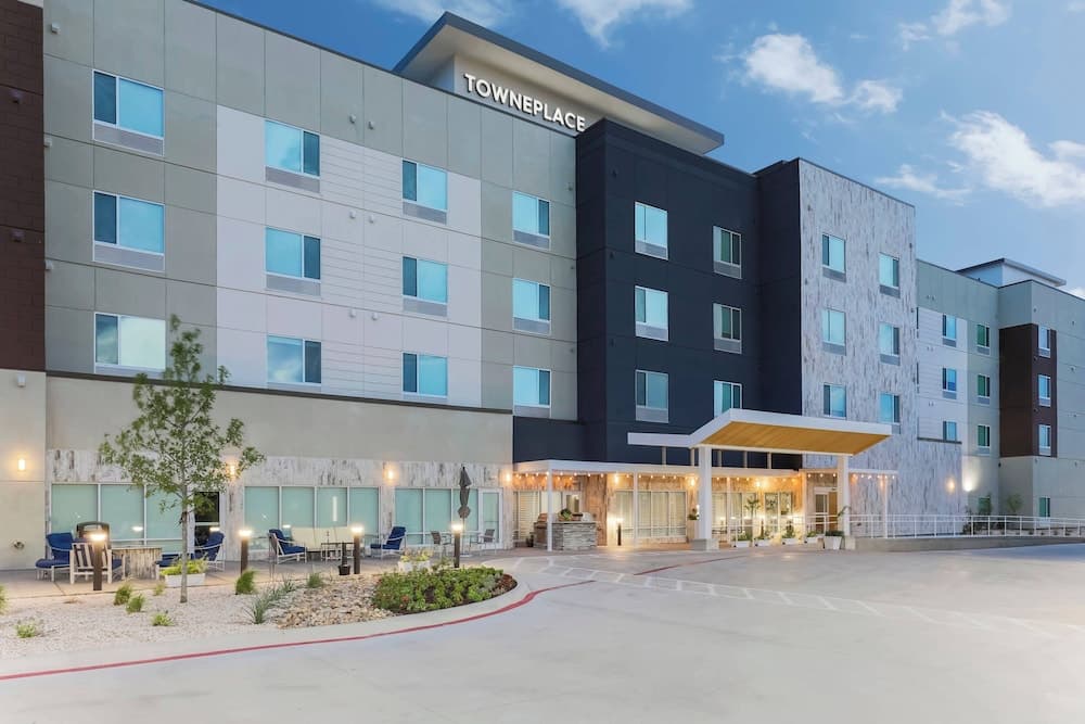 TownePlace Suites by Marriott Amarillo West/Medical Center featured exterior or lobby in Amarillo, TX — similar hotel