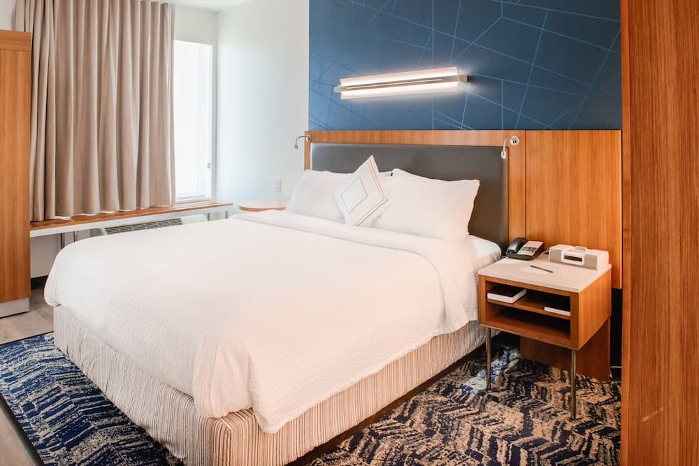 SpringHill Suites Houston Baytown gallery photo in Baytown, TX — image 30
