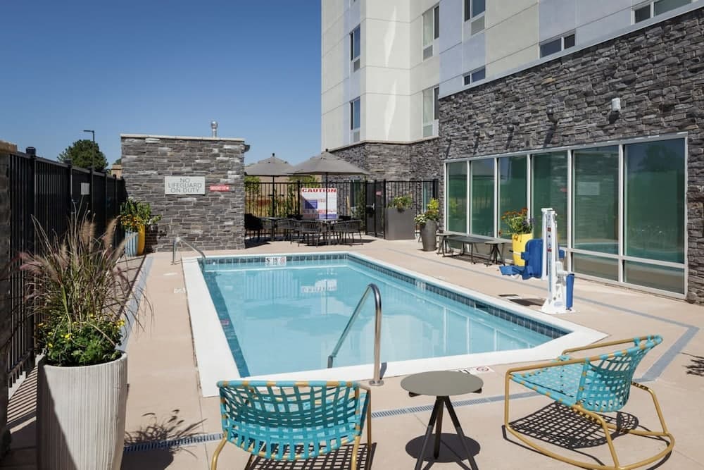 Towneplace Suites By Marriott Tracy gallery photo in Tracy, CA — image 10