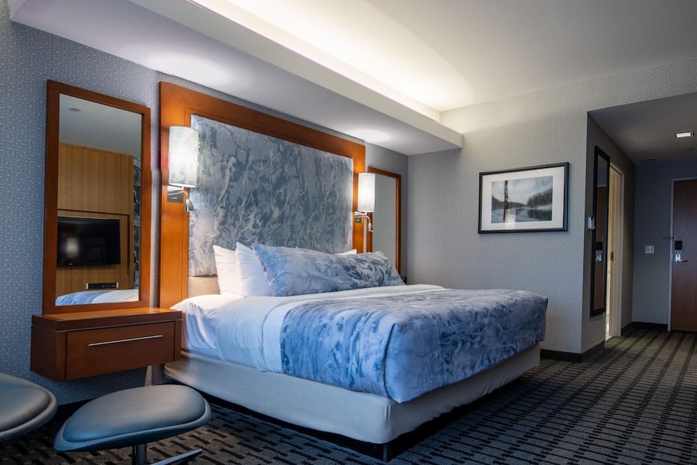 The Hotel at Kirkwood Center gallery photo in Cedar Rapids, IA — image 11