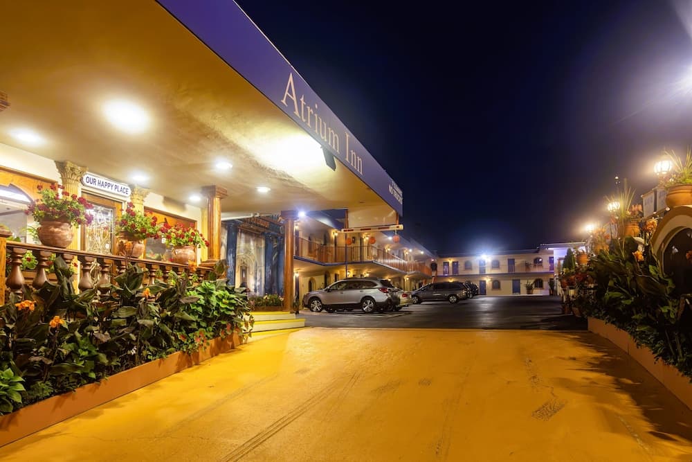 Atrium Inn gallery photo in High Point, NC — image 8
