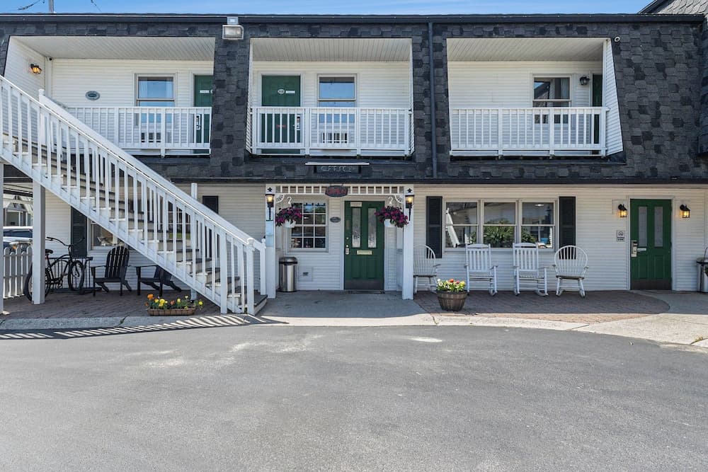 Snyder's Shoreline Inn gallery photo in Ludington, MI — image 83
