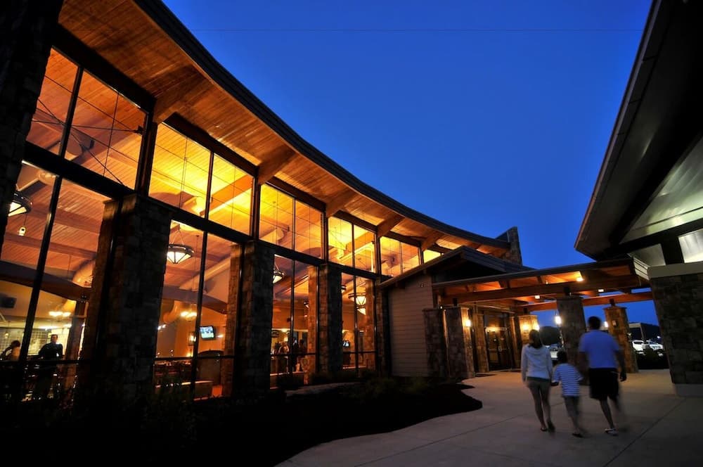 Wilderness at the Smokies – River Lodge Suites property views in Sevierville, TN — gallery photo 3