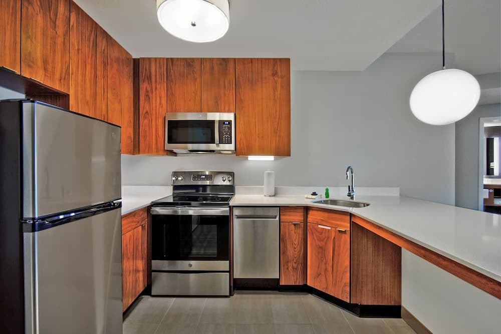 Residence Inn by Marriott Orlando Flamingo Crossing/Western Entrance gallery photo in Winter Garden, FL — image 31