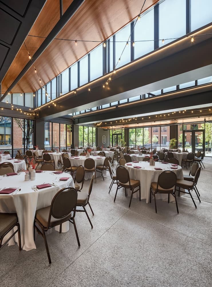 The Blackwell Inn and Pfahl Conference Center interior in Columbus, OH — gallery photo 2
