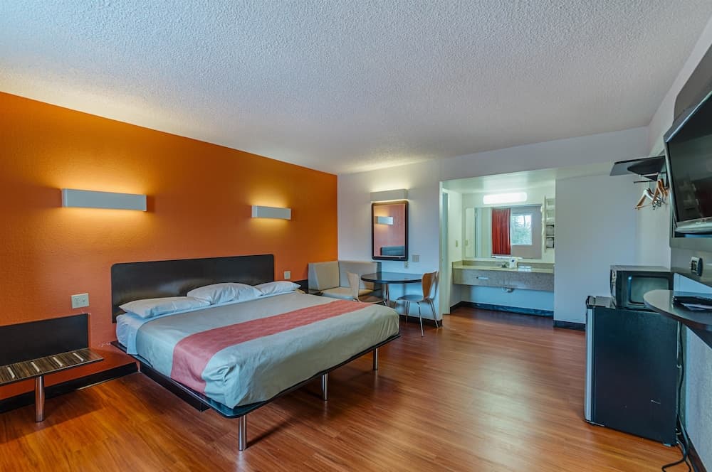 Motel6 Winchester, VA gallery photo in Winchester, VA — image 17