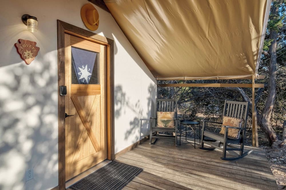 Lucky Arrow Retreat - Dripping Springs gallery photo in Dripping Springs, TX — image 33