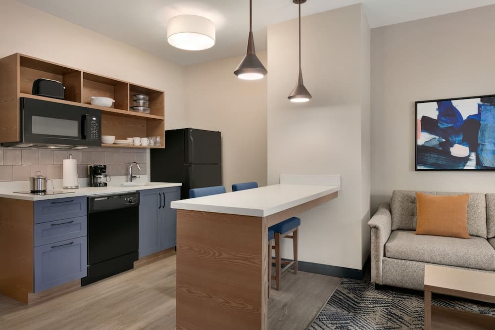 Candlewood Suites Springfield North, an IHG Hotel gallery photo in Springfield, IL — image 27